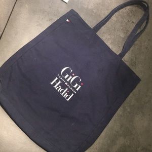 Gigi x Tommy Tote